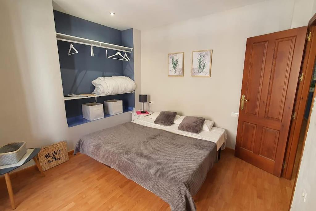 Aloja T Elvira Apartment Granada Bagian luar foto